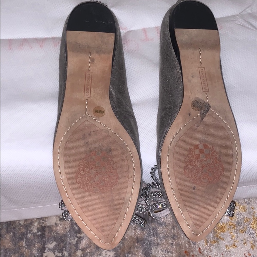Flat shoes - Picture 3 of 5